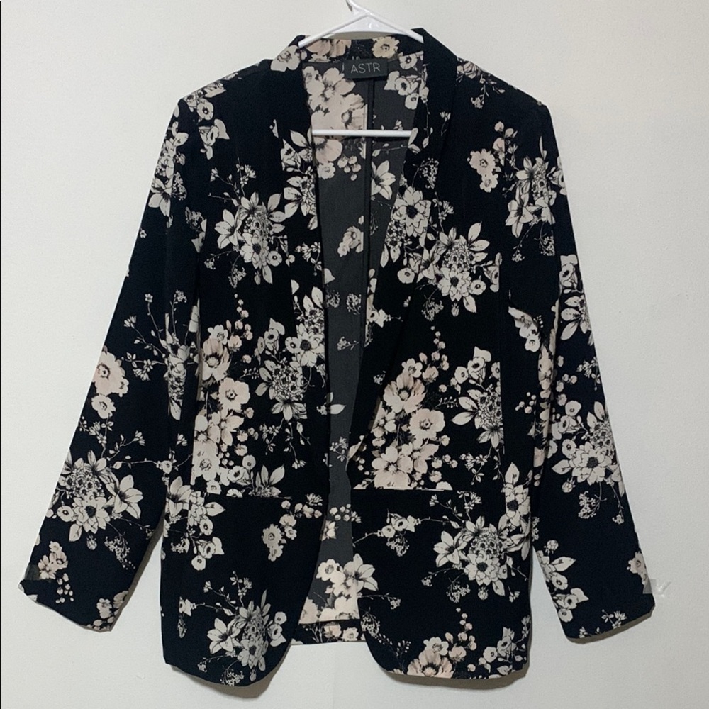 Astr Black and White Floral Suit Jacket with Relaxed Fit